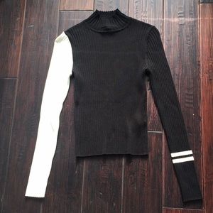 ZARA Black x White Sweater XS